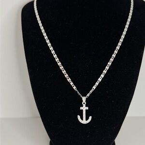 Elegant Silver Anchor Pendant Necklace